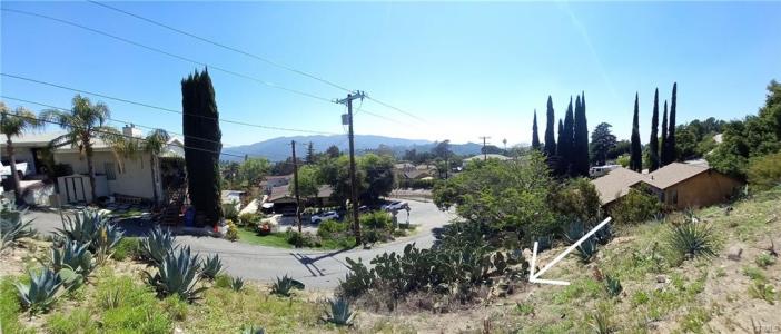 6369 W. Sister Elsie Drive, Tujunga, California 91042, USA