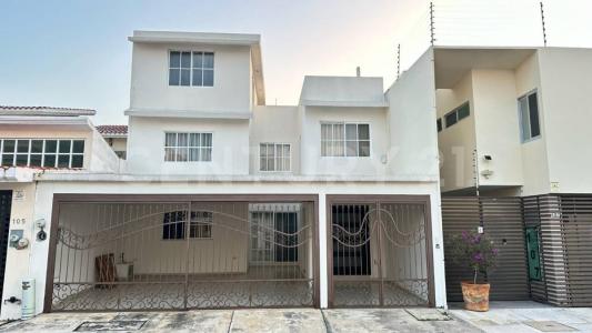 Montelimar, fracc. Montecarlo 105, Villahermosa Centro, Tabasco 86190, Mexique