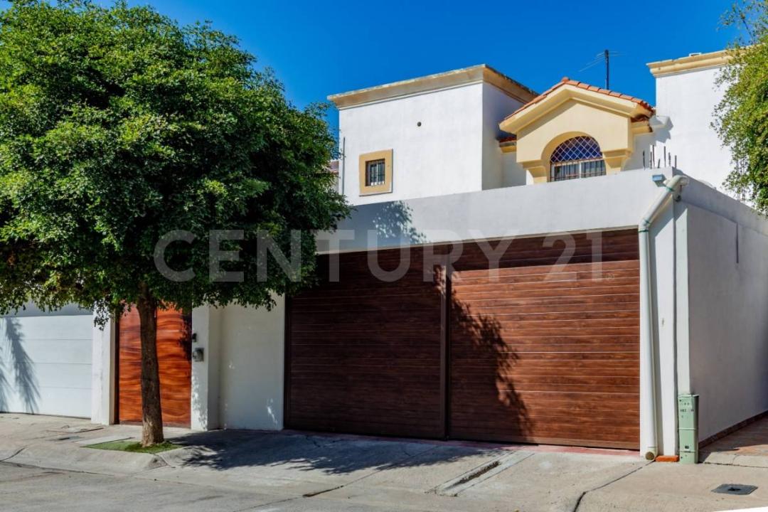 Estrasburgo 2711, Culiacán, Синалоа 80054, Мексика