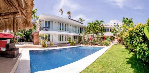 Cumbres de Caletilla 47, Acapulco, Guerrero 39390, Mexico