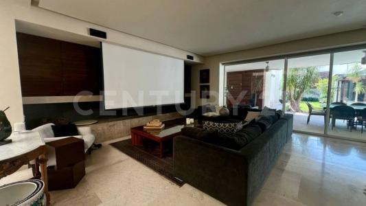 Naranjos No. 12, Querétaro, Querétaro 76160, Mexique