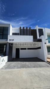 Circuito Gran Via No.4218 Coto Platino Mazatlán, Mazatlán, Sinaloa 82124, Mexico