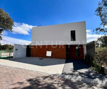 Casa NUEVA en Los Álamos Haras del Bosque, 300 m² de terreno y lujo total. ., Amozoc, Puebla 72998, Mexiko