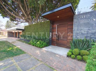 Casa Residencial de Lujo! en Venta, Fraccionamiento Las Animas, Puebla 1, Puebla, Puebla 72400, Mexico