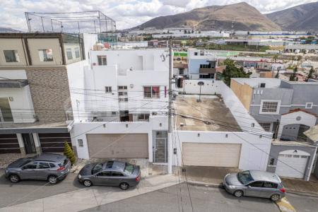 CIRCUITO MONTES OLIMPICOS 19249, Tijuana, Aşağı Kaliforniya 22214, Meksika