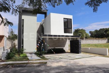 ALTOZANO Jacaranda 180, Cuauhtemoc, Colima 28530, Mexico