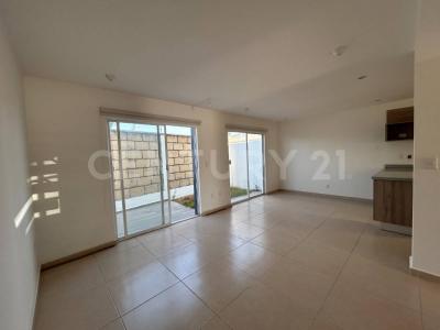 Circuito Pizarra 672 Fracc. Lomas de San Isidro casa 43, ولاية كويريتارو , ولاية كويريتارو 76226, المكسيك