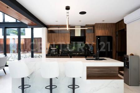 aldea zama 18, Tulum, Quintana Roo 77760, Mexico