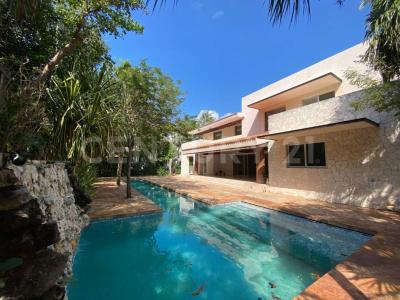 caleta Yalku 1, Solidaridad / Riviera Maya, Quintana Roo 77733, Mexiko