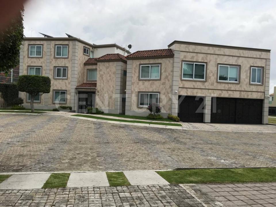 CLUSTER 333, LOMAS DE ANGELÓPOLIS II , San Andrés Cholula, Puebla 72830, Mexico