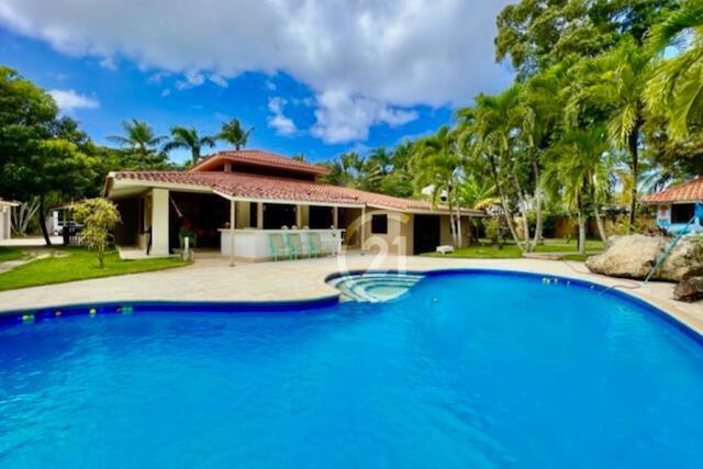 Tropical Retreat: Charming Dominican Style Home in Cabarete., Cabarete, Puerto Plata 57000, Dominican Republic