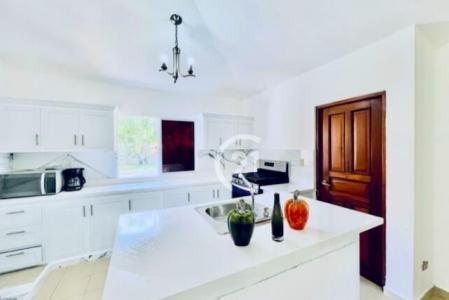 Tropical Retreat: Charming Dominican Style Home in Cabarete., Cabarete, Puerto Plata 57000, Dominican Republic