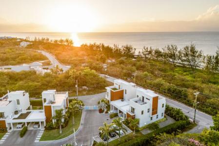 4BR FAMILY HOME W/SEA VIEWS - BLUE PALMS #2, Conch Point Road, West Bay, Grand Cayman, Cayman Islands