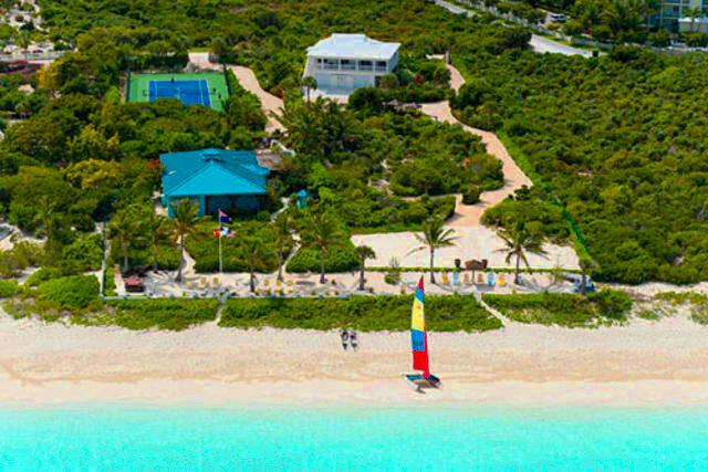 Reef Pearl, Coconut Road, Turtle Cove, Providenciales, Turks E Caicos