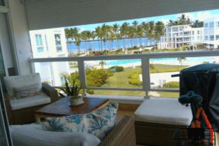 Beach and Pool View Apartment, San Pedro De Macorís, Dominican Republic