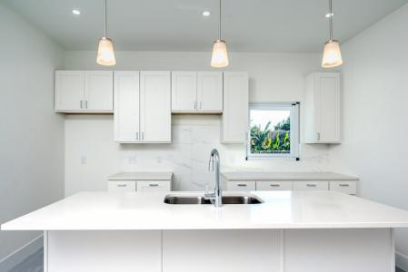 EMERALD POINT 2 BED 2.5 BATH, West Bay, Grand Cayman, Cayman Islands