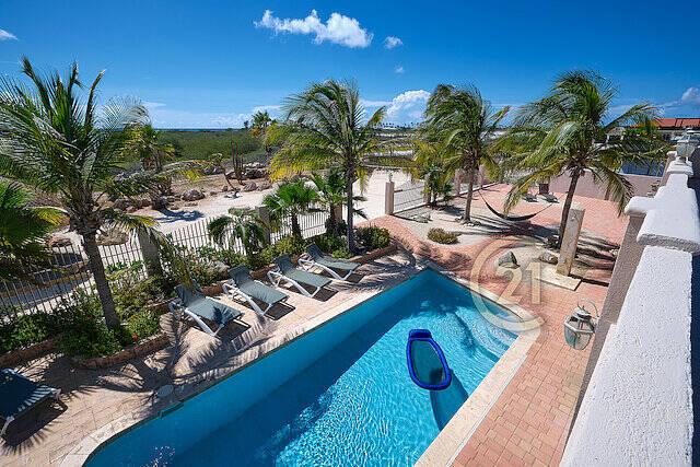 Opal 57, Opal 57, Noord, Aruba