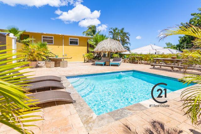 Jan Thiel Perfectly Located Two - Story Apartment, Jan Thiel, Willemstad East, Curaçao