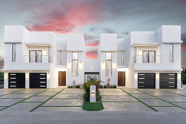 CASA BLANCA, 64 Whistling Way, Savannah, Grand Cayman, Iles Caïmans