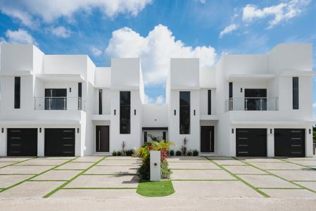 CASA BLANCA, 64 Whistling Way, Savannah, Grand Cayman, Iles Caïmans