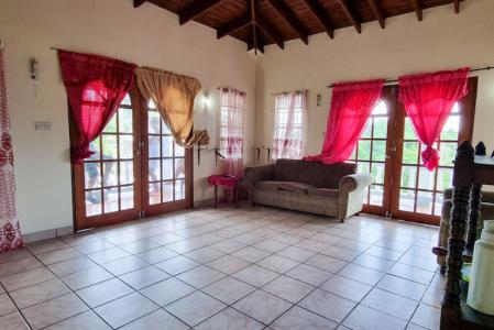 May Regis, St.andrew West Indies, Granada