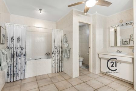 Royal Palm Panoramic Ocean View Penthouse, Royal Palm, Willemstad West, Curaçao