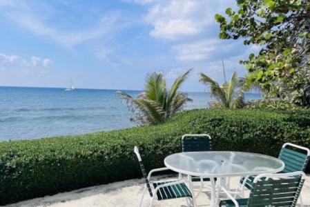 SAND CAY, South Sound, Grand Cayman, Cayman Islands