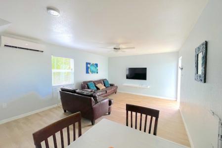1 BEDROOM APARTMENT - UTILITIES INCLUDED., Bodden Town / Breakers, Grand Cayman, Cayman Islands