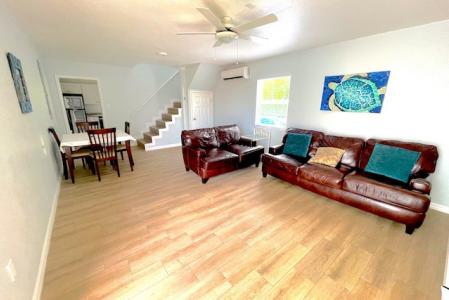1 BEDROOM APARTMENT - UTILITIES INCLUDED., Bodden Town / Breakers, Grand Cayman, Cayman Islands