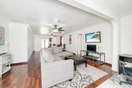 DEVONSHIRE DRIVE 3 BED HOME, 108, Savannah, Grand Cayman, جزر كايمان