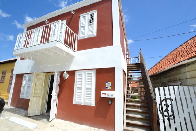 Otrobanda Monumental Ground Floor Apartment, Otrobanda, キュラソー