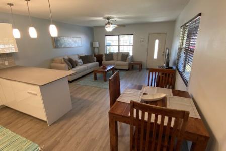 PALM SPRINGS - RARE ONE BED, South Sound, Grand Cayman, Cayman Islands
