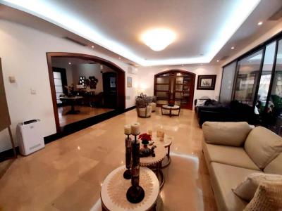 Guayaquil, Guayas 00001, Ecuador