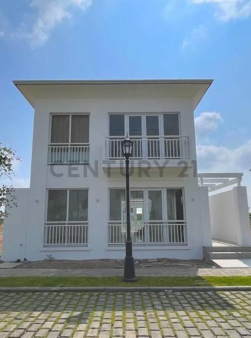 Urbanizacion Aires Norte, Samborondon ., Guayaquil, Guayas 00001, Ecuador