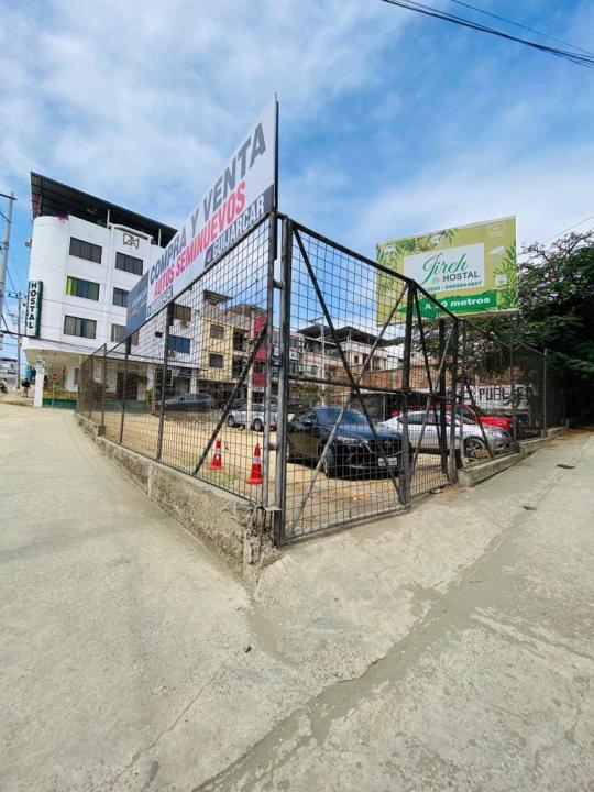 Calle 8, Av. 9 y 8. Manta s/n, Manta, Manabí 00001, Ecuador