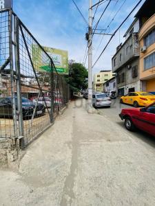 Calle 8, Av. 9 y 8. Manta s/n, Manta, Manabí 00001, Ecuador
