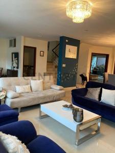 Miravalle 1 san isidro 2 s/n, Quito, Pichincha 00001, Ecuador