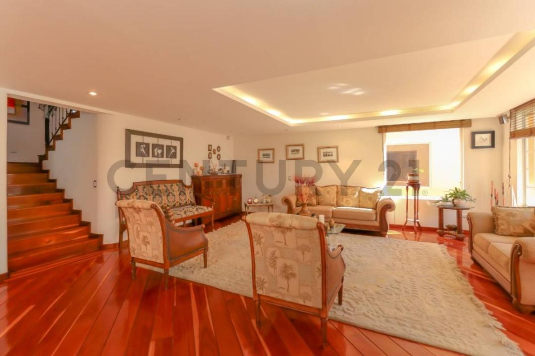 Jarrdines del Este Cumbaya S/N, Quito, Pichincha 00001, Ecuador