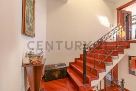 Jarrdines del Este Cumbaya S/N, Quito, Pichincha 00001, Ecuador