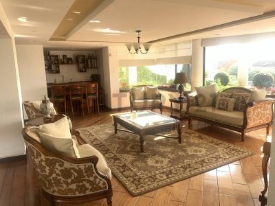 Colinas del Pichincha s/n, Quito, Pichincha 00001, Ecuador