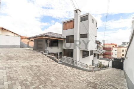 jose jussieu y beck rollo sector el bosque sn, Quito, Pichincha 00001, Ecuador