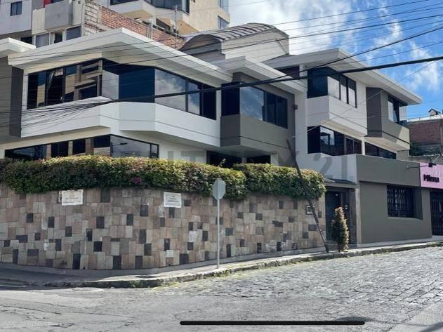 Carlos Zambrano 25-07 y Orozco 015, Riobamba, Chimborazo 00001, Equador