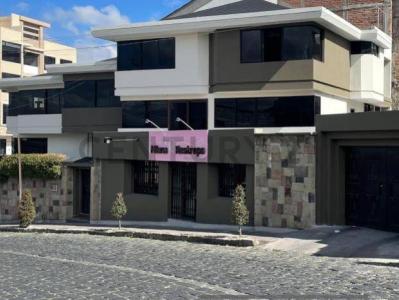 Carlos Zambrano 25-07 y Orozco 015, Riobamba, Chimborazo 00001, Equador