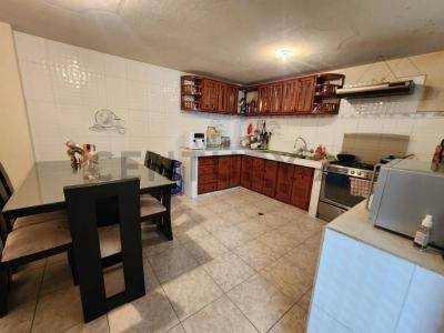 Av. La Paz y Bagdad 028, Riobamba, Chimborazo 00001, エクアドル