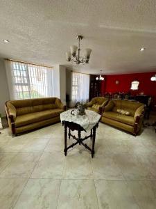 calle Manuel Rendón y Av. 11 de Noviembre 062, Riobamba, Chimborazo 00001, Ecuador