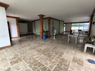 AV. MANABI ENTRE TENIS CLUB Y GRANDA CENTENO SN, Portoviejo, Manabí 00001, Ecuador