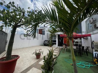 Via al Cerezo atras del parque forestal sn, Portoviejo, Manabí 00001, Ecuador