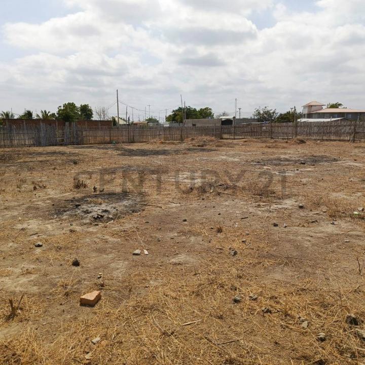 Jaramijo Calle R, Cj. 7 B s/n, Jaramijo, Manabí 00001, Equador