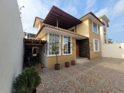 Urbanizacion Manta 2000 S/n, Manta, Manabí 00001, Ecuador