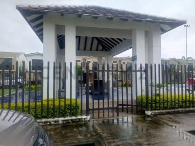 Urb. Mallorca Village 1, Daule, Guayas 00001, Ecuador